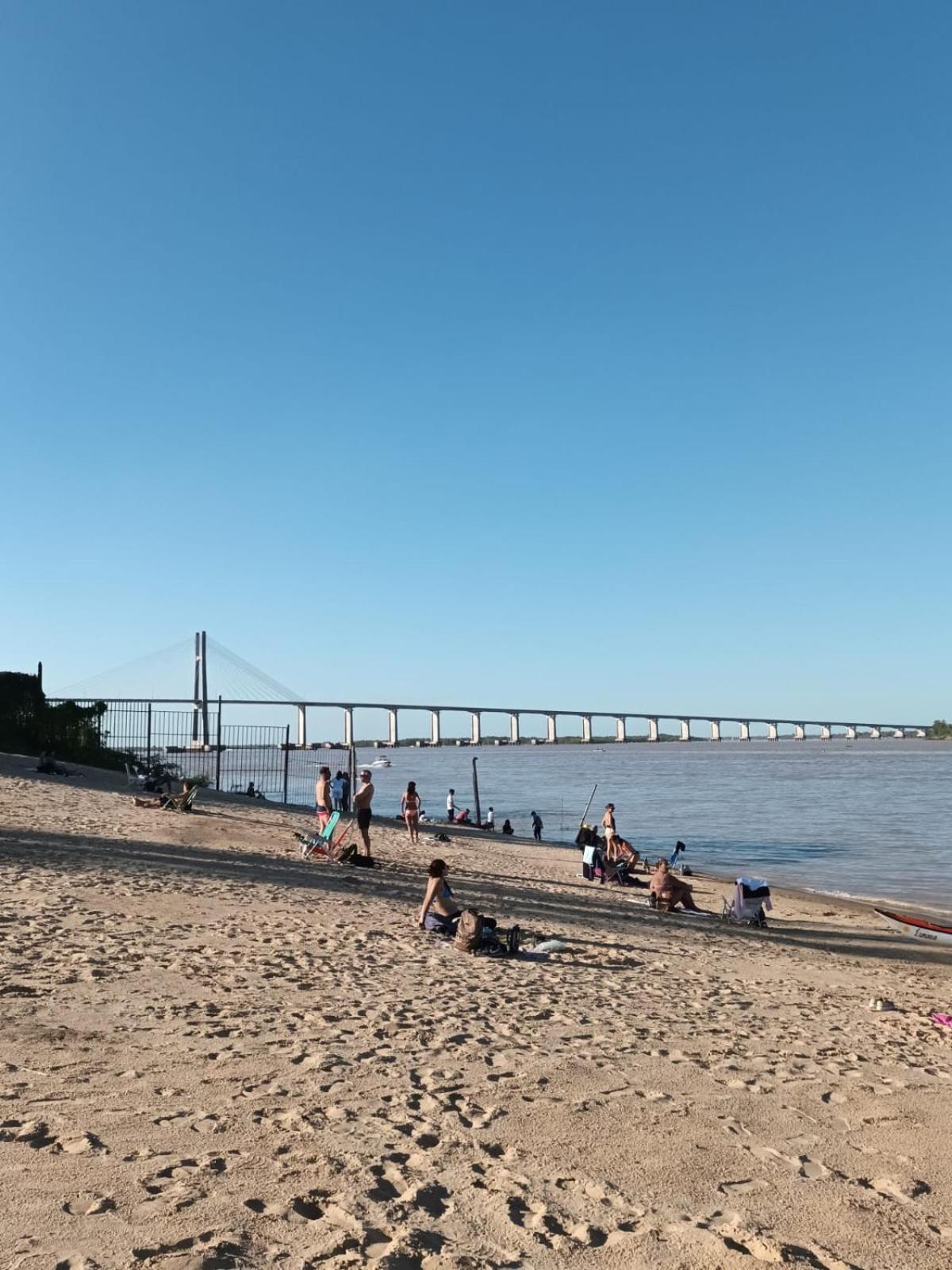 Mono Ov Lagos Rosario Luaran gambar